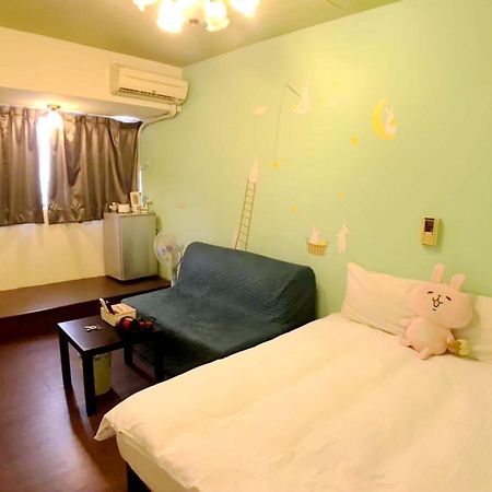 Happines Trip Inn Taichung Exterior foto