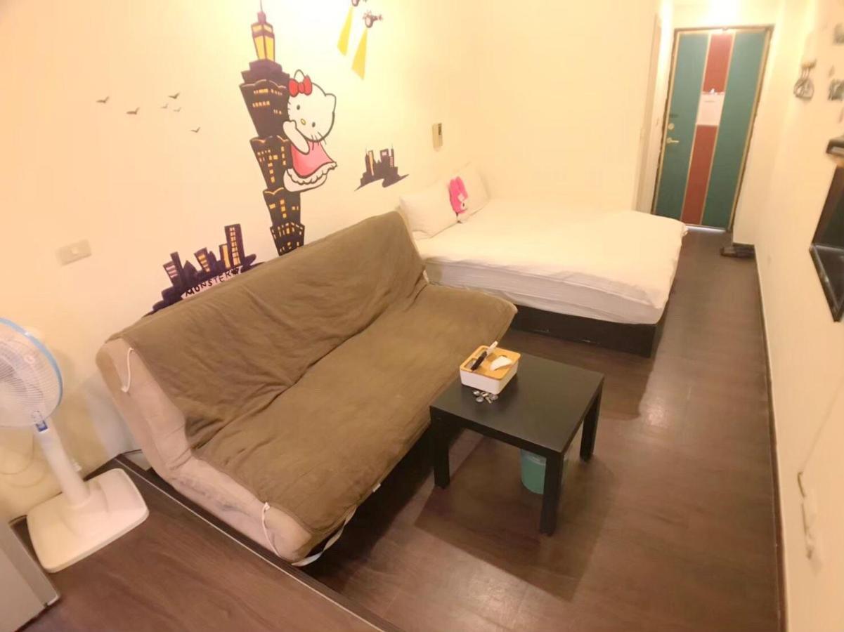 Happines Trip Inn Taichung Exterior foto
